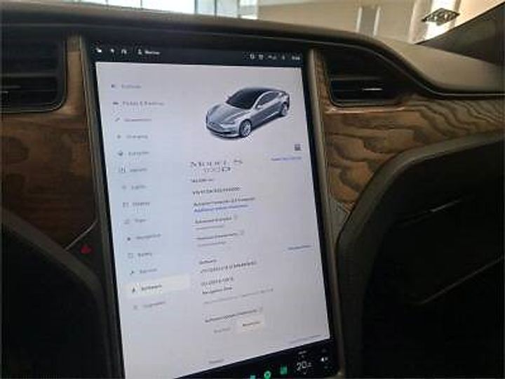 Photo 18 VIN: 5YJSA7E25JF252595 - TESLA MODEL S 