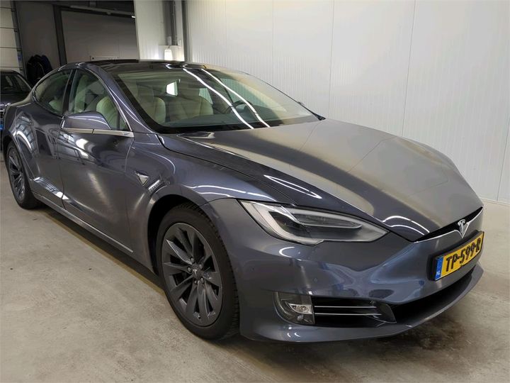 Photo 1 VIN: 5YJSA7E25JF273205 - TESLA S 