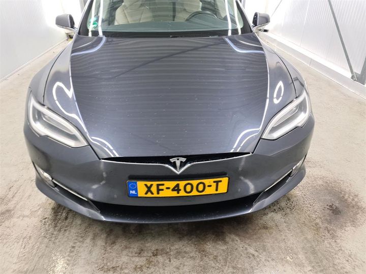 Photo 11 VIN: 5YJSA7E25JF284527 - TESLA S 