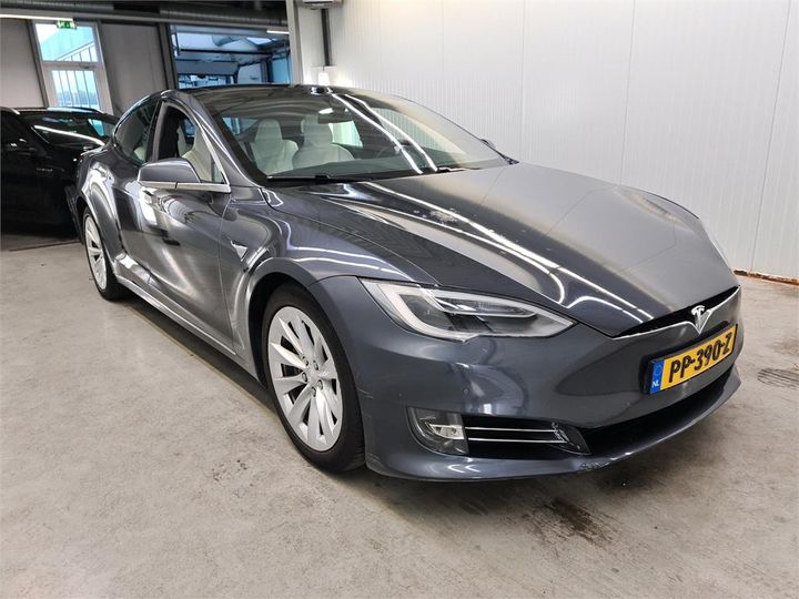 Photo 24 VIN: 5YJSA7E26HF207238 - TESLA S 