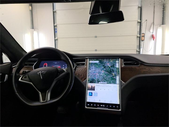 Photo 6 VIN: 5YJSA7E26HF210107 - TESLA S 