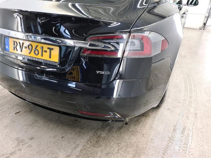 Photo 28 VIN: 5YJSA7E26JF235255 - TESLA S 