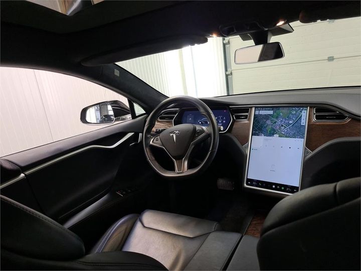 Photo 6 VIN: 5YJSA7E26JF235255 - TESLA S 