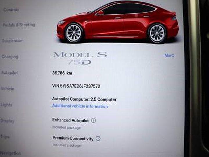 Photo 9 VIN: 5YJSA7E26JF237572 - TESLA MODEL S 