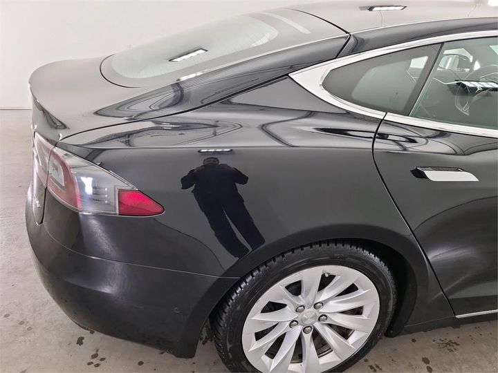 Photo 35 VIN: 5YJSA7E26JF238169 - TESLA MODEL 