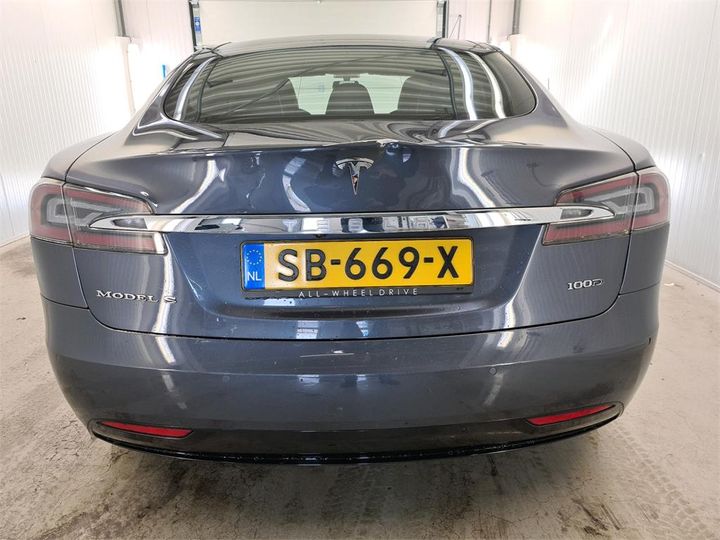 Photo 29 VIN: 5YJSA7E26JF238656 - TESLA S 