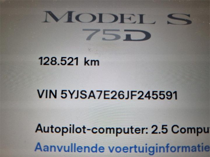 Photo 8 VIN: 5YJSA7E26JF245591 - TESLA S 