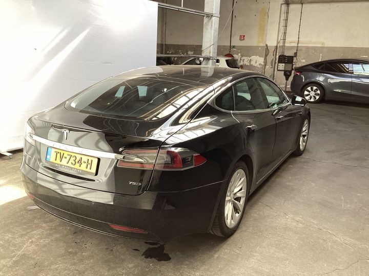 Photo 1 VIN: 5YJSA7E26JF268899 - TESLA MODEL S 