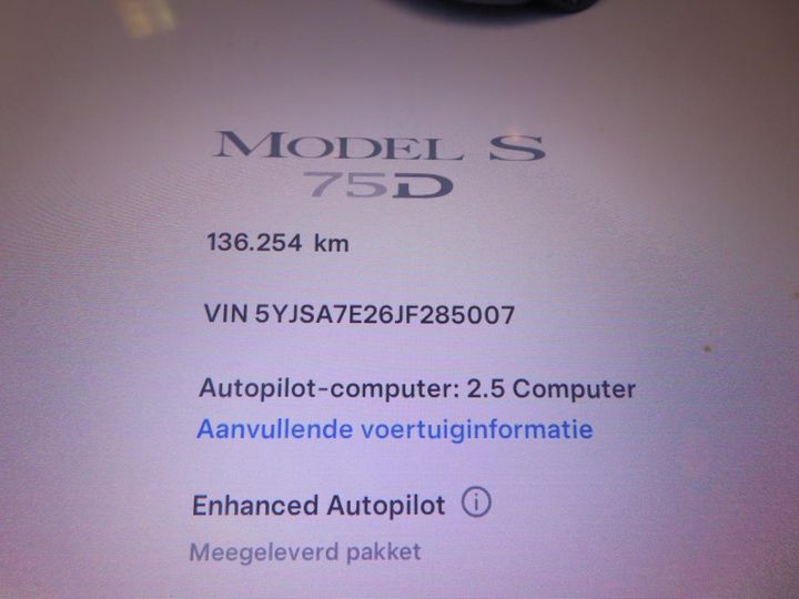 Photo 3 VIN: 5YJSA7E26JF285007 - TESLA MODEL S 