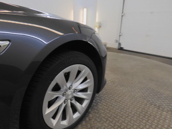 Photo 22 VIN: 5YJSA7E26JF285184 - TESLA MODEL S 