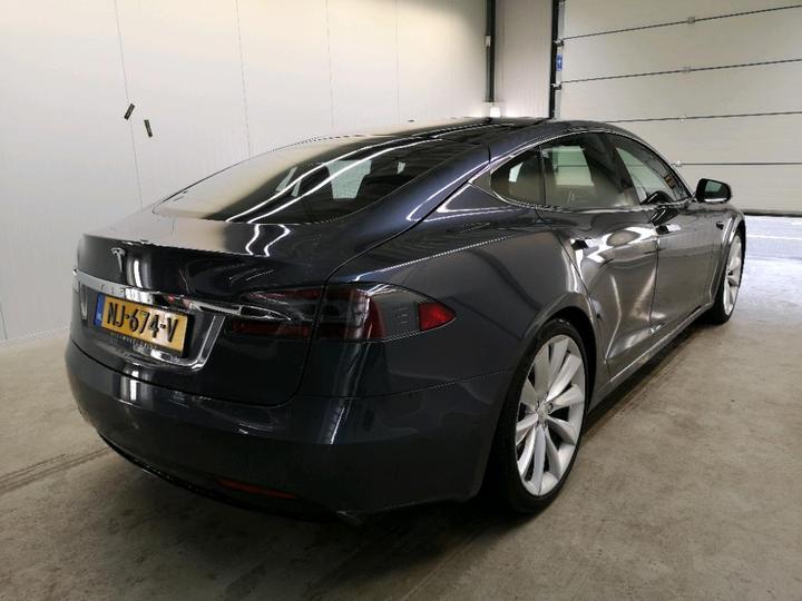 Photo 4 VIN: 5YJSA7E27HF176484 - TESLA S 