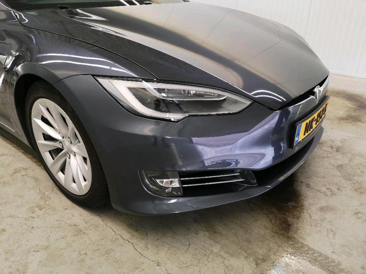 Photo 37 VIN: 5YJSA7E27HF176730 - TESLA S 