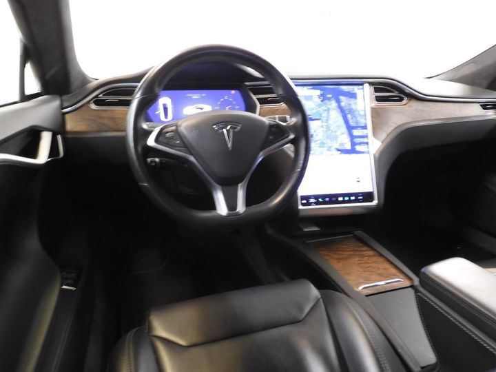 Photo 10 VIN: 5YJSA7E27HF225201 - TESLA MODEL S 