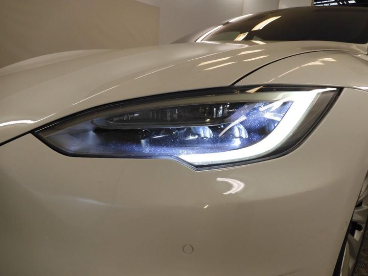 Photo 6 VIN: 5YJSA7E27HF225201 - TESLA MODEL S 