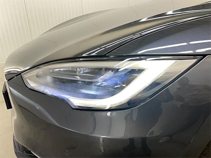 Photo 16 VIN: 5YJSA7E27JF235247 - TESLA S 