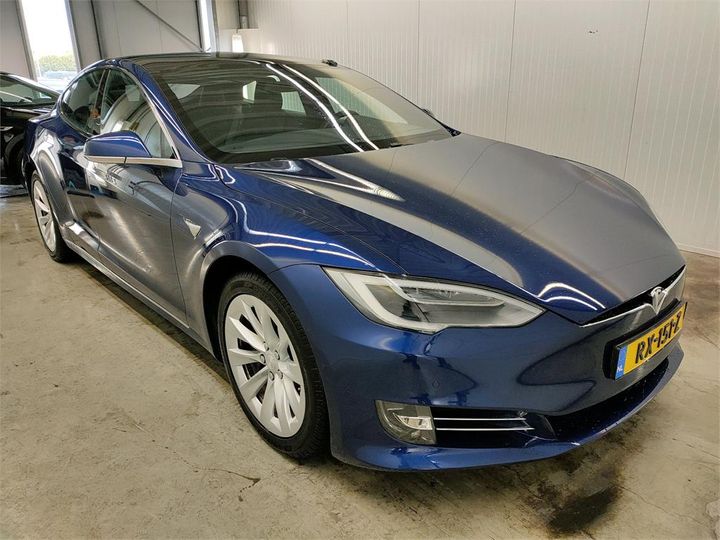 Photo 2 VIN: 5YJSA7E27JF235829 - TESLA S 