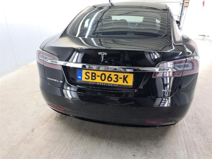 Photo 25 VIN: 5YJSA7E27JF236415 - TESLA S 