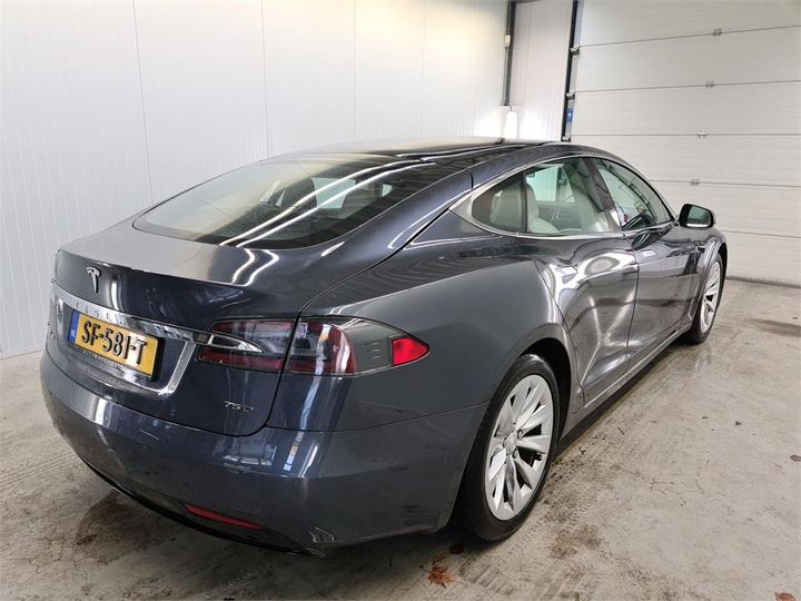 Photo 4 VIN: 5YJSA7E27JF238083 - TESLA S 