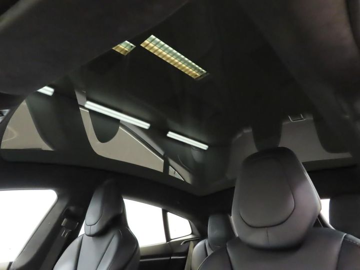 Photo 13 VIN: 5YJSA7E27JF250248 - TESLA MODEL S 