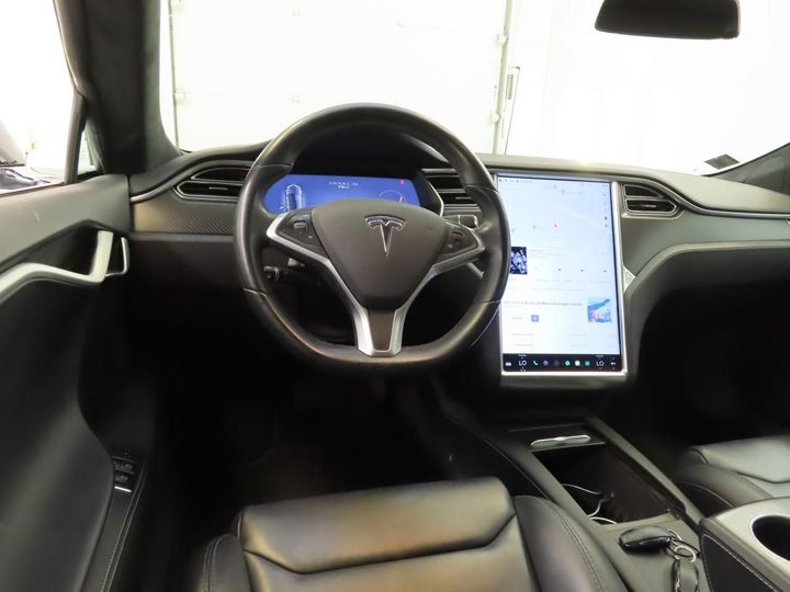 Photo 4 VIN: 5YJSA7E27JF250248 - TESLA MODEL S 