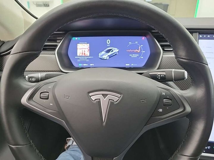 Photo 10 VIN: 5YJSA7E27JF263047 - TESLA MODEL 