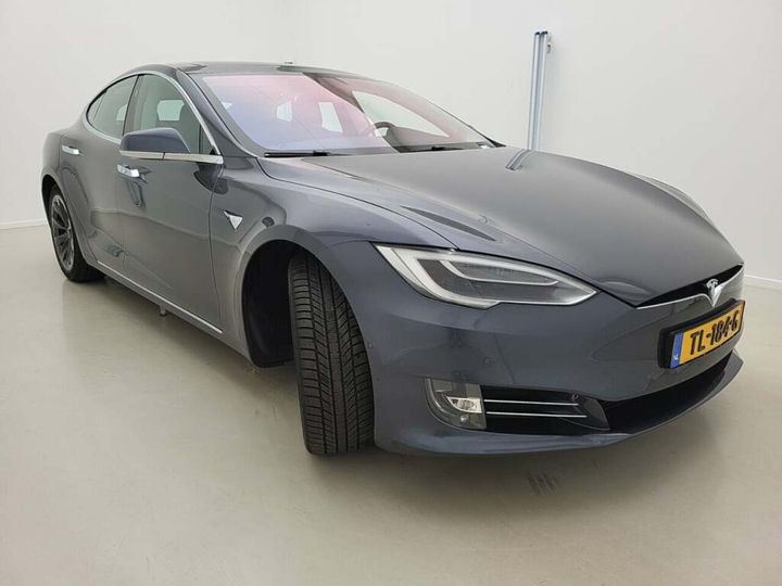 Photo 32 VIN: 5YJSA7E27JF263047 - TESLA MODEL 