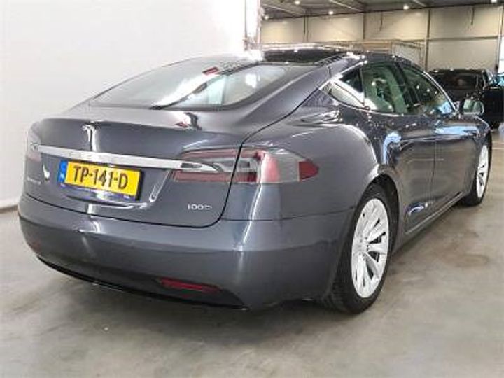 Photo 4 VIN: 5YJSA7E27JF265767 - TESLA MODEL S 