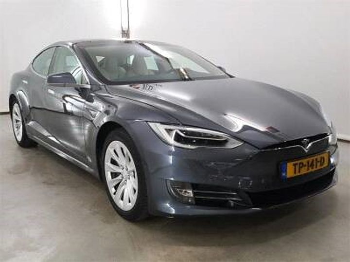 Photo 5 VIN: 5YJSA7E27JF265767 - TESLA MODEL S 