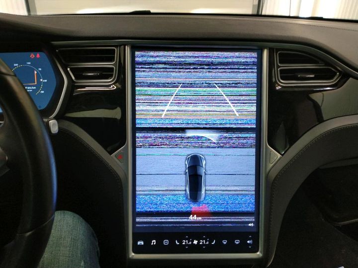 Photo 20 VIN: 5YJSA7E28FF103220 - TESLA S 