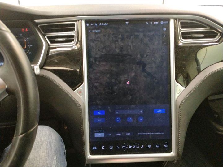 Photo 22 VIN: 5YJSA7E28FF103220 - TESLA S 