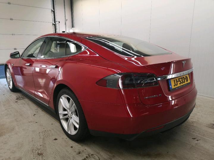 Photo 3 VIN: 5YJSA7E28GF121363 - TESLA S 