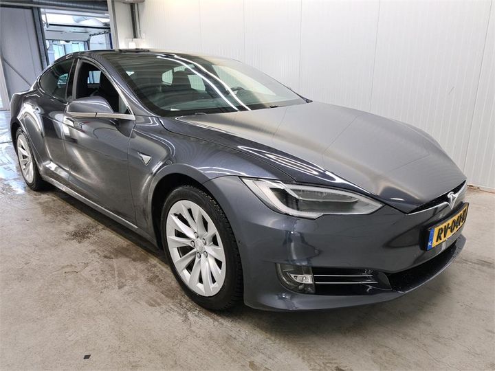 Photo 2 VIN: 5YJSA7E28HF230052 - TESLA S 