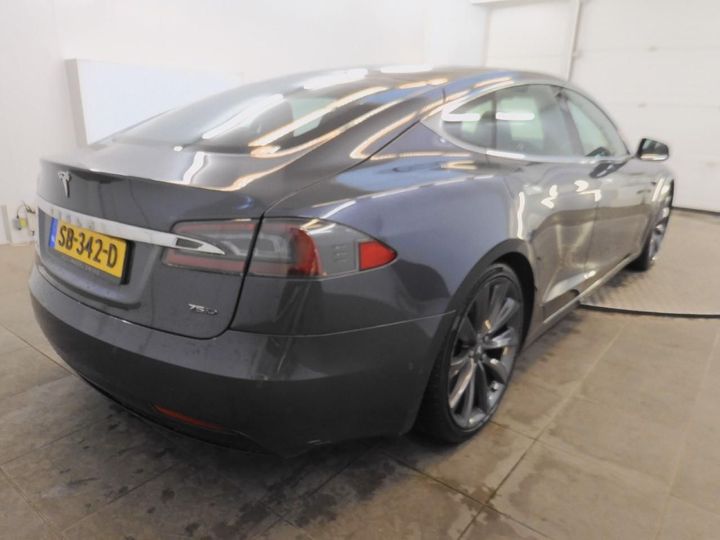 Photo 2 VIN: 5YJSA7E28JF237556 - TESLA MODEL S 