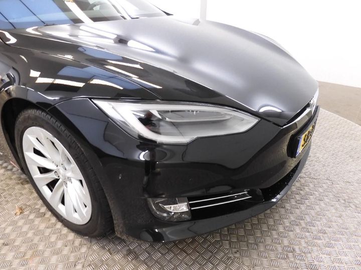 Photo 24 VIN: 5YJSA7E28JF238545 - TESLA MODEL S 