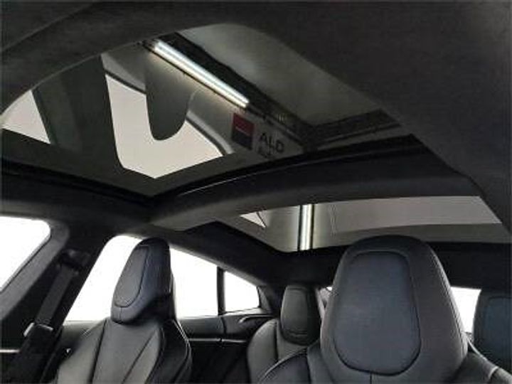 Photo 15 VIN: 5YJSA7E28JF240165 - TESLA MODEL S 