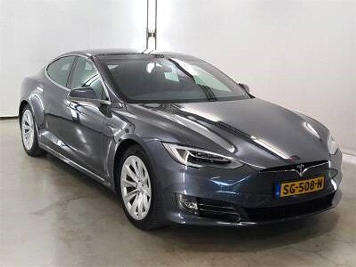 Photo 5 VIN: 5YJSA7E28JF240165 - TESLA MODEL S 