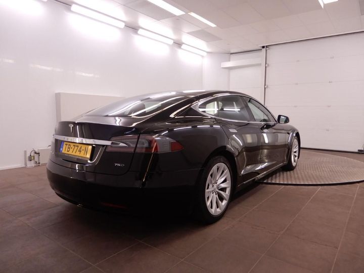 Photo 2 VIN: 5YJSA7E28JF252249 - TESLA MODEL S 