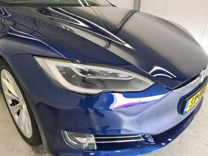 Photo 14 VIN: 5YJSA7E28JF259170 - TESLA S 