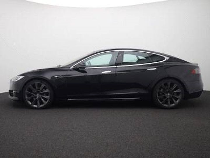 Photo 2 VIN: 5YJSA7E28JF267138 - TESLA MODEL S 