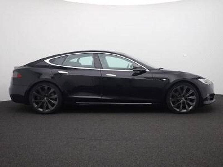 Photo 6 VIN: 5YJSA7E28JF267138 - TESLA MODEL S 