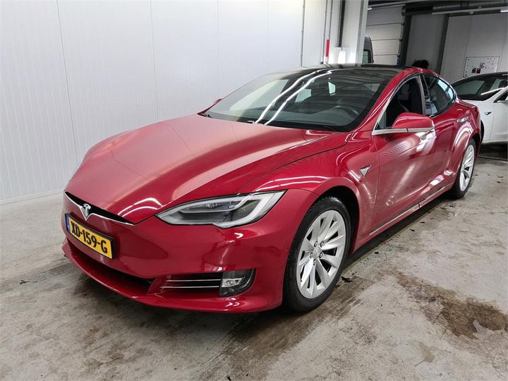 Photo 1 VIN: 5YJSA7E28JF268113 - TESLA S 