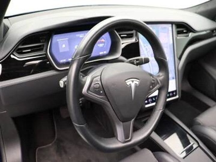 Photo 16 VIN: 5YJSA7E28JF284506 - TESLA MODEL S 