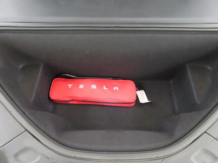 Photo 9 VIN: 5YJSA7E28JF285056 - TESLA MODEL S 