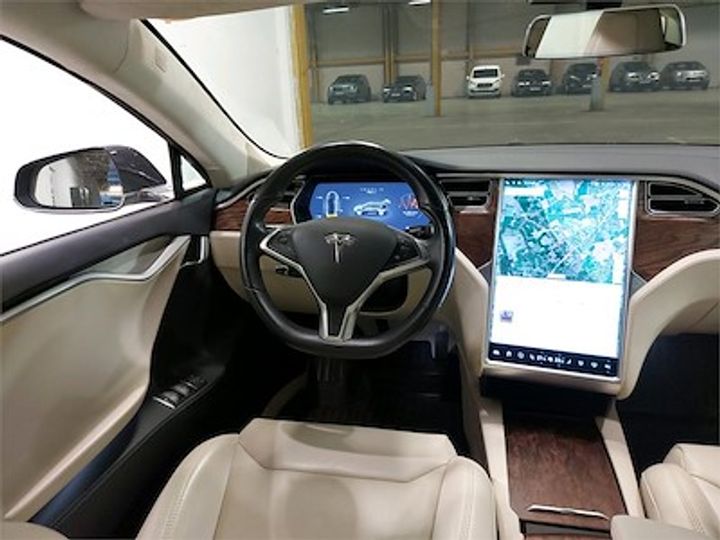 Photo 9 VIN: 5YJSA7E29JF235850 - TESLA MODEL S - 2016 