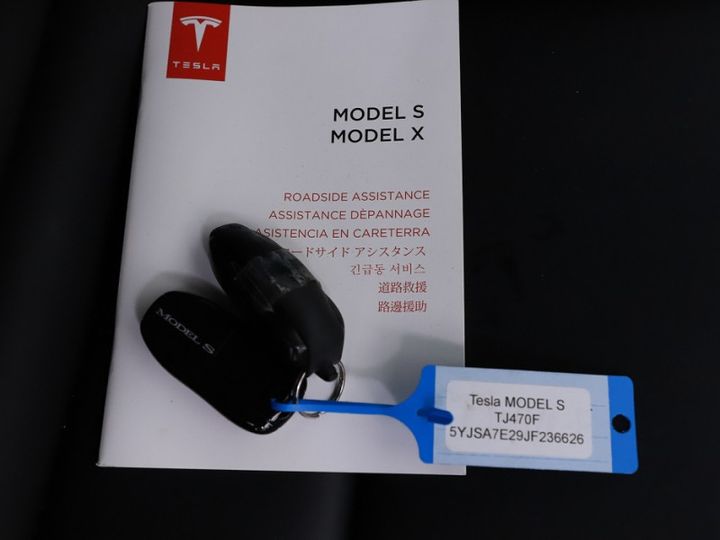 Photo 24 VIN: 5YJSA7E29JF236626 - TESLA MODEL S 