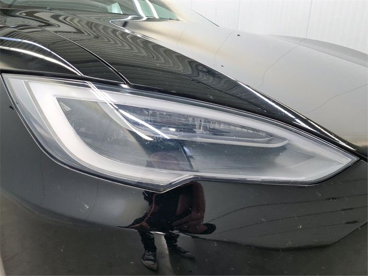 Photo 17 VIN: 5YJSA7E29JF268962 - TESLA S 