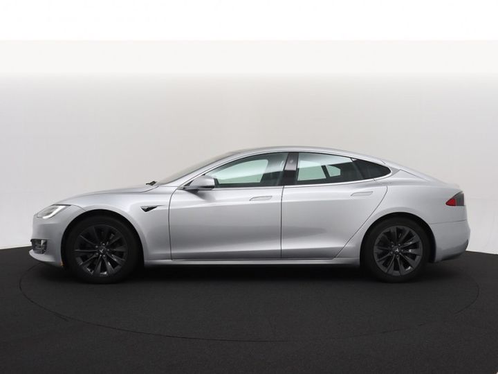 Photo 24 VIN: 5YJSA7E29JF274647 - TESLA MODEL S 