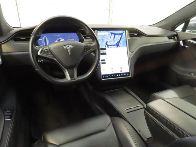 Photo 2 VIN: 5YJSA7E29JF285129 - TESLA MODEL S 