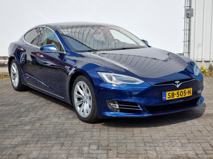 Photo 2 VIN: 5YJSA7E2XJF238577 - TESLA MODEL S 