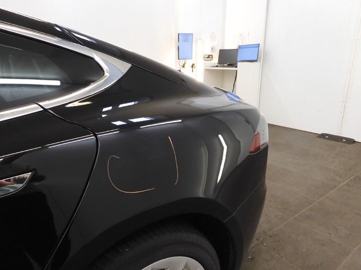 Photo 29 VIN: 5YJSA7E2XJF251975 - TESLA MODEL S 